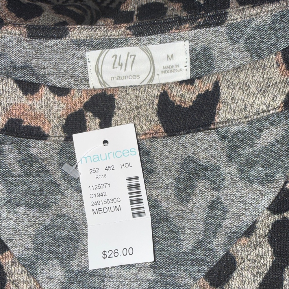 Maurices Black and Tan Leopard Print Long Sleeve Top - Picture 6 of 6